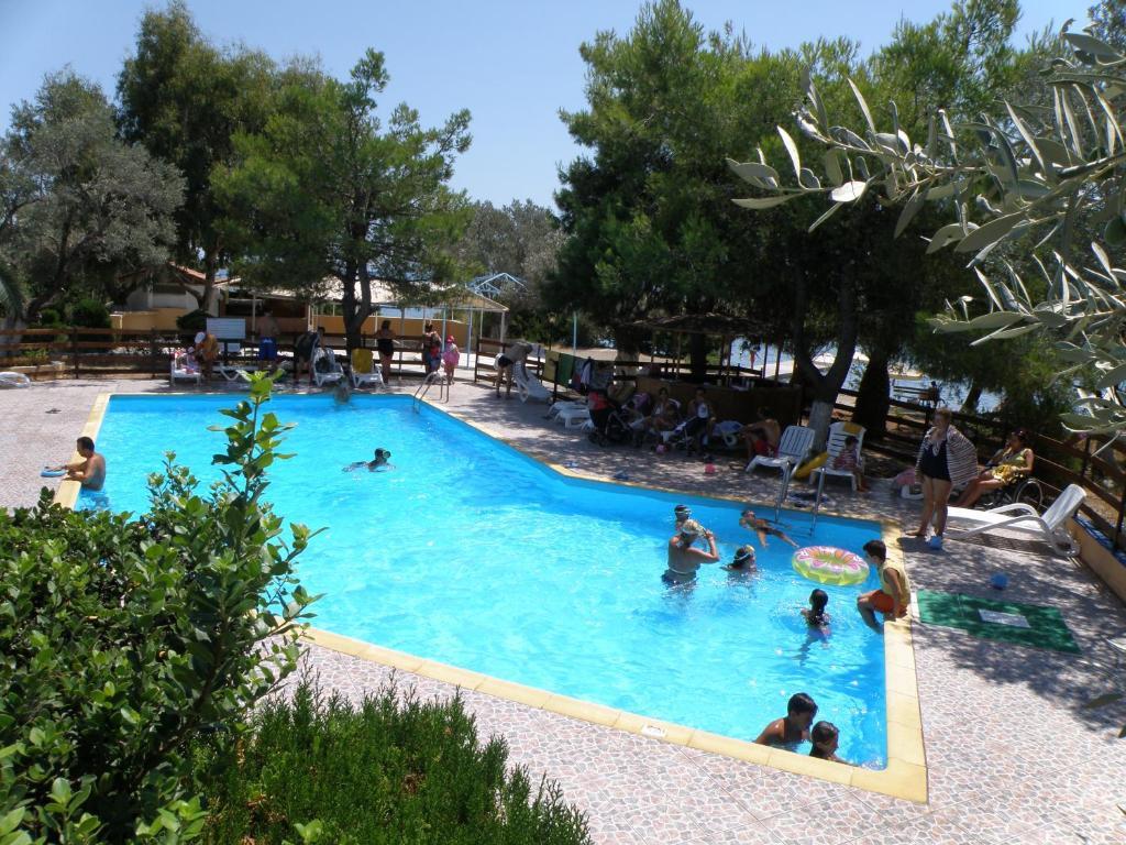 Hotel Petit Village Eretria  Exterior photo